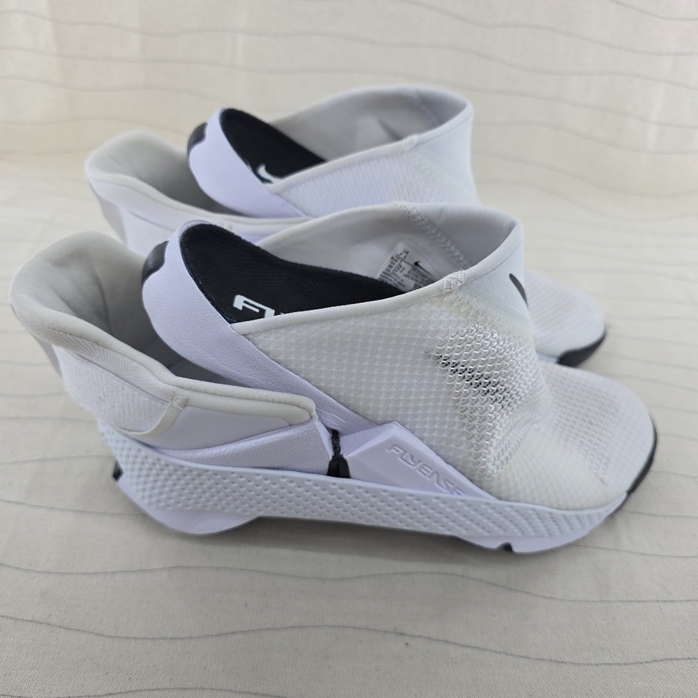 Nike Womems Go FlyEase Hands Free White Running Shoes Sneakers DR5540-102 Sz 7.5 - Picture 12 of 13